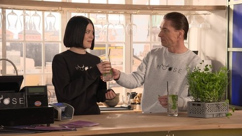 Secret Lives S27E137 - Episode 4747