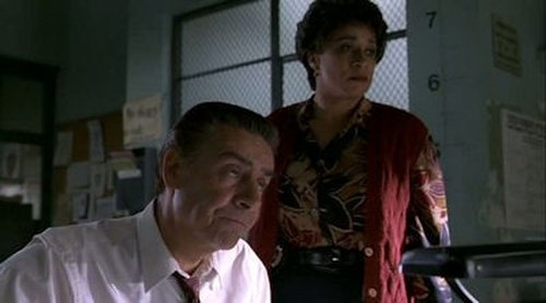 Law & Order S7E12 - Barter