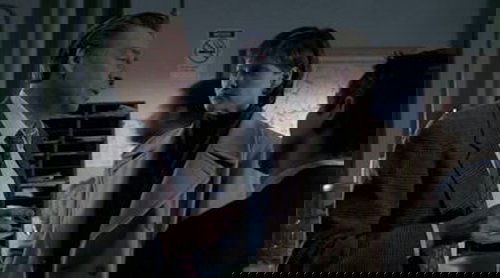 Law & Order S7E17 - Showtime