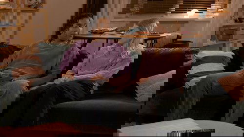 Secret Lives S27E172 - Episode 4782