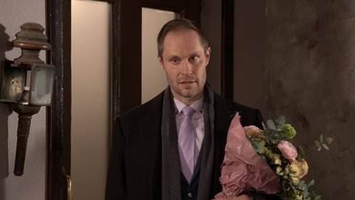 Secret Lives S28E21 - Episode 4811